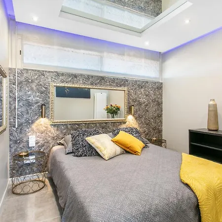 Luxury Port Ambonne Village Naturiste Apartment Agde